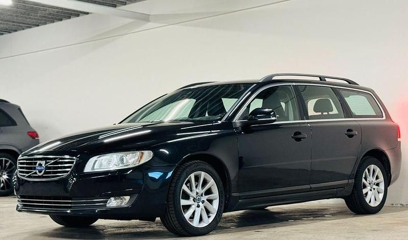 Schwarz Gebraucht 2015 Volvo V70 Momentum Kombi | 11.253 € (Fairer Preis) - Bild 1/4