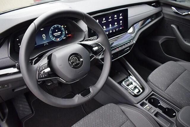 Gebraucht Skoda Octavia Style 150 PS (110 kW) 2024 Blackmagic perleffekt Kombi