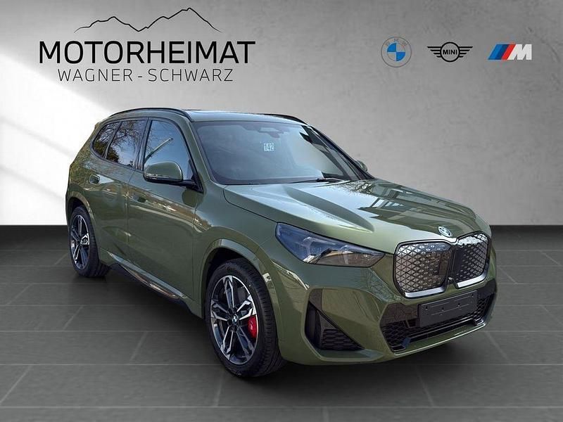 Neu BMW iX1 Performance 230 kW (313 PS) 2026 Individual lack (preis laut be SUV