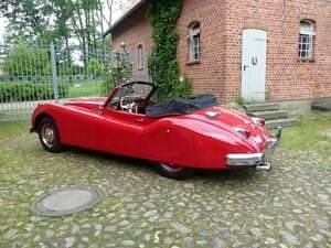 Gebraucht Jaguar XK 193 PS (141 kW) 1956 Rot Cabrio