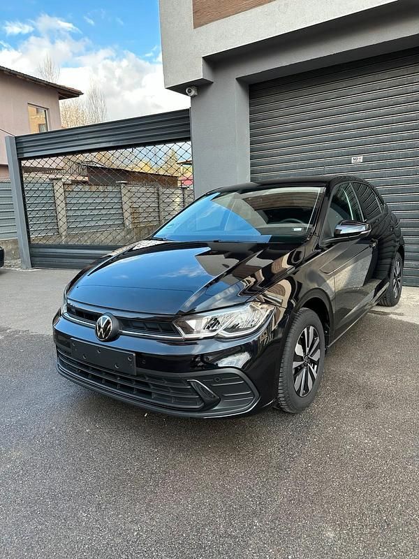 Gebraucht VW Polo Move 95 PS (69 kW) 2024 Schwarz Kleinwagen