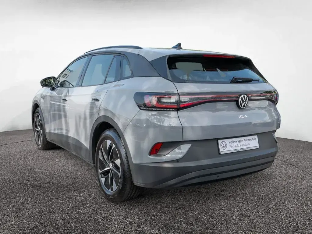 Gebraucht VW ID.4 Pure 125 kW (170 PS) 2023 Mondsteingrau SUV