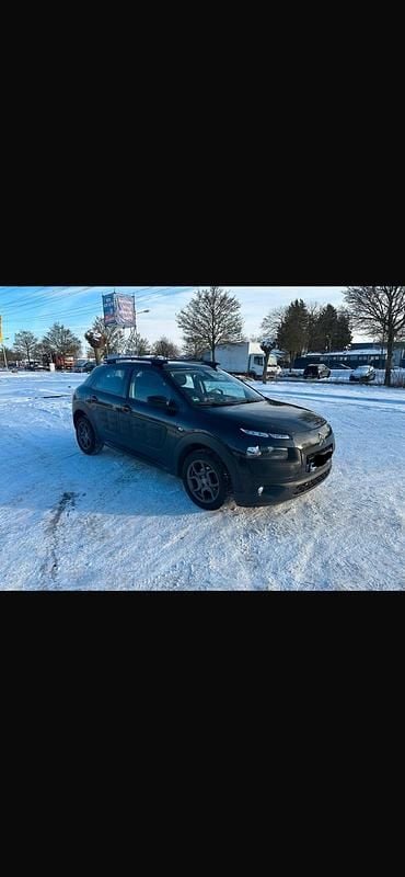 Gebraucht Citroën C4 Cactus 110 PS (80 kW) 2015 Schwarz Kleinwagen