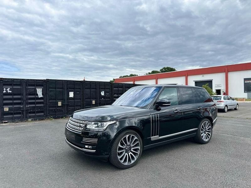 Schwarz Gebraucht 2016 Land Rover Range Rover SVAutobiography SUV | 28.700 € (Superpreis) - Bild 1/4