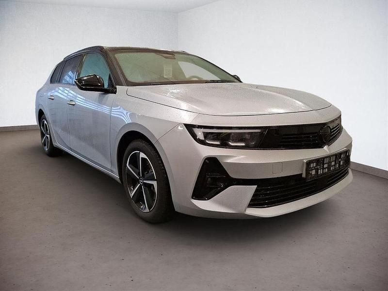 Gebraucht Opel Astra 145 PS (106 kW) 2025 Silber Kombi