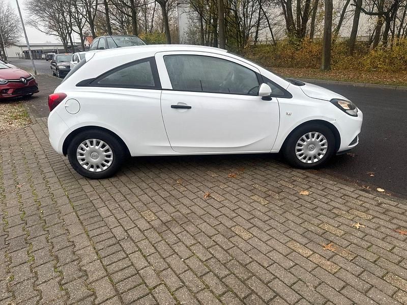 Gebraucht Opel Corsa Selection 69 PS (50 kW) 2016 Weiß Limousine