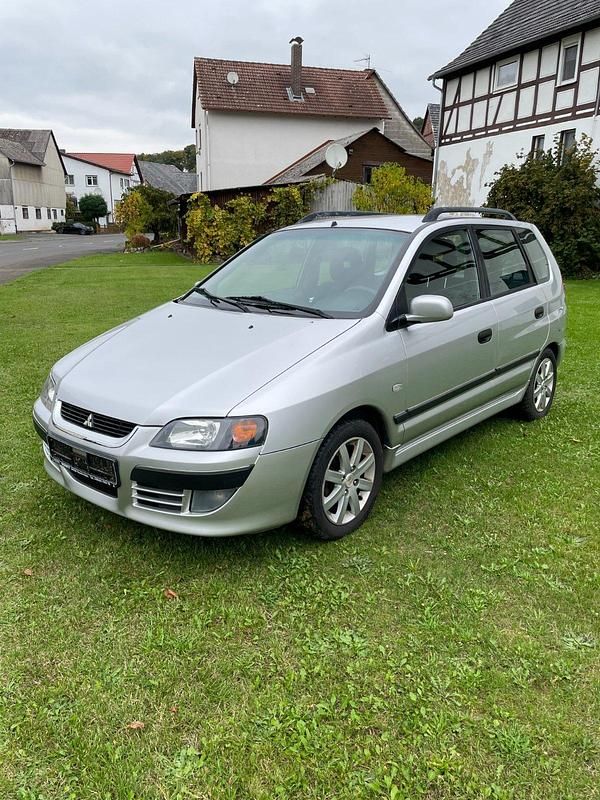 Silber Gebraucht 2006 Mitsubishi Space Star Kombi | 2.950 € - Bild 1/4