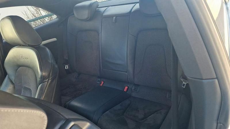 Gebraucht Audi A5 S-Line 211 PS (155 kW) 2012 Weiß Coupé