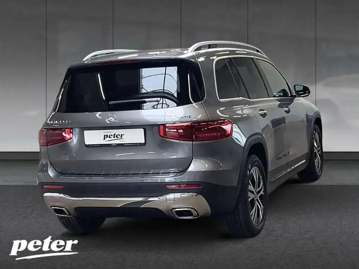 Gebraucht Mercedes GLB220 Progressive 190 PS (139 kW) 2025 Grau SUV