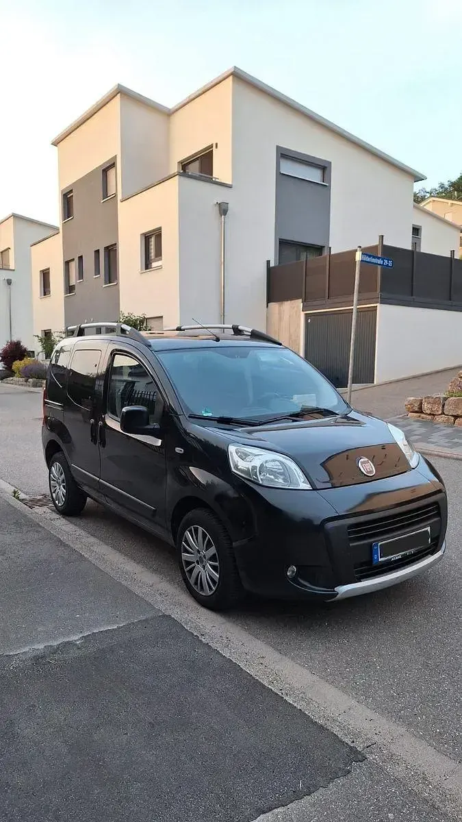 Gebraucht Fiat Qubo Dynamic 75 PS (55 kW) 2010 Schwarz Van / Kleinbus