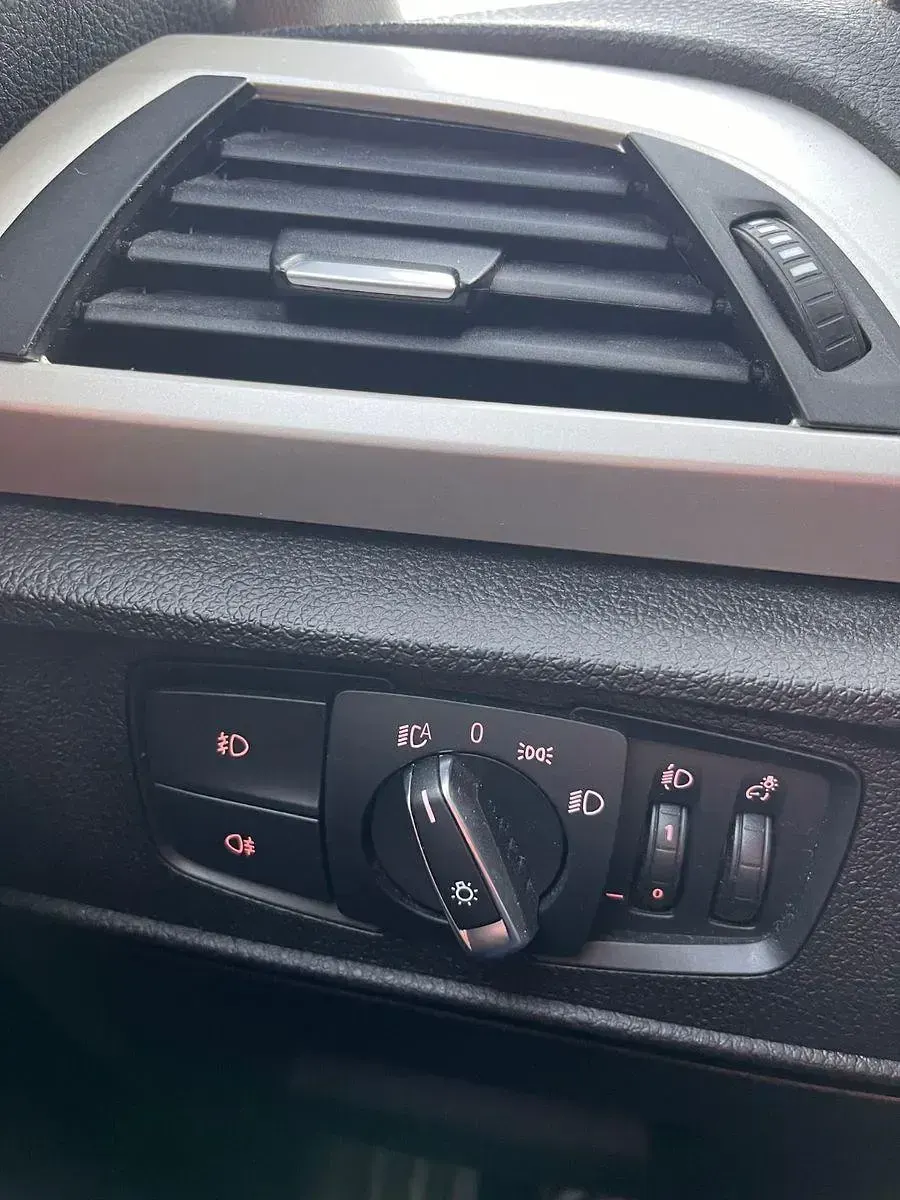 Gebraucht BMW 116 109 PS (80 kW) 2015 Schwarz Kleinwagen