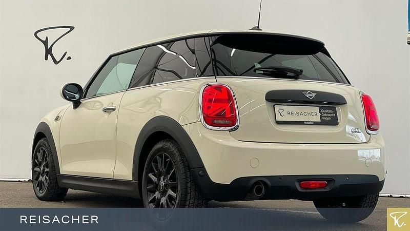 Gebraucht Mini ONE Chili 102 PS (75 kW) 2021 Weiß Kleinwagen