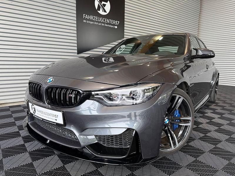 Grau Gebraucht 2016 BMW M3 Performance Limousine | 45.500 € - Bild 1/4