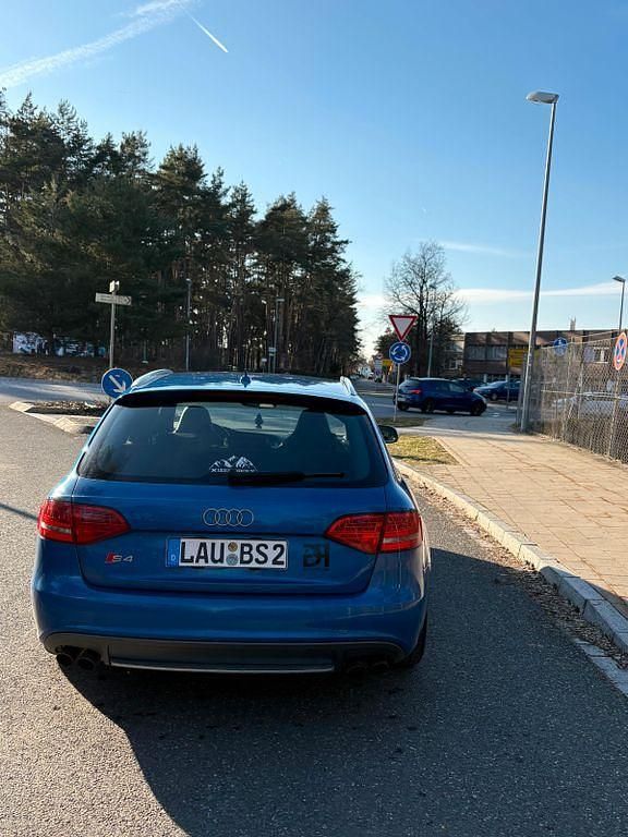 Gebraucht Audi S4 Sport 333 PS (244 kW) 2010 Blau Kombi