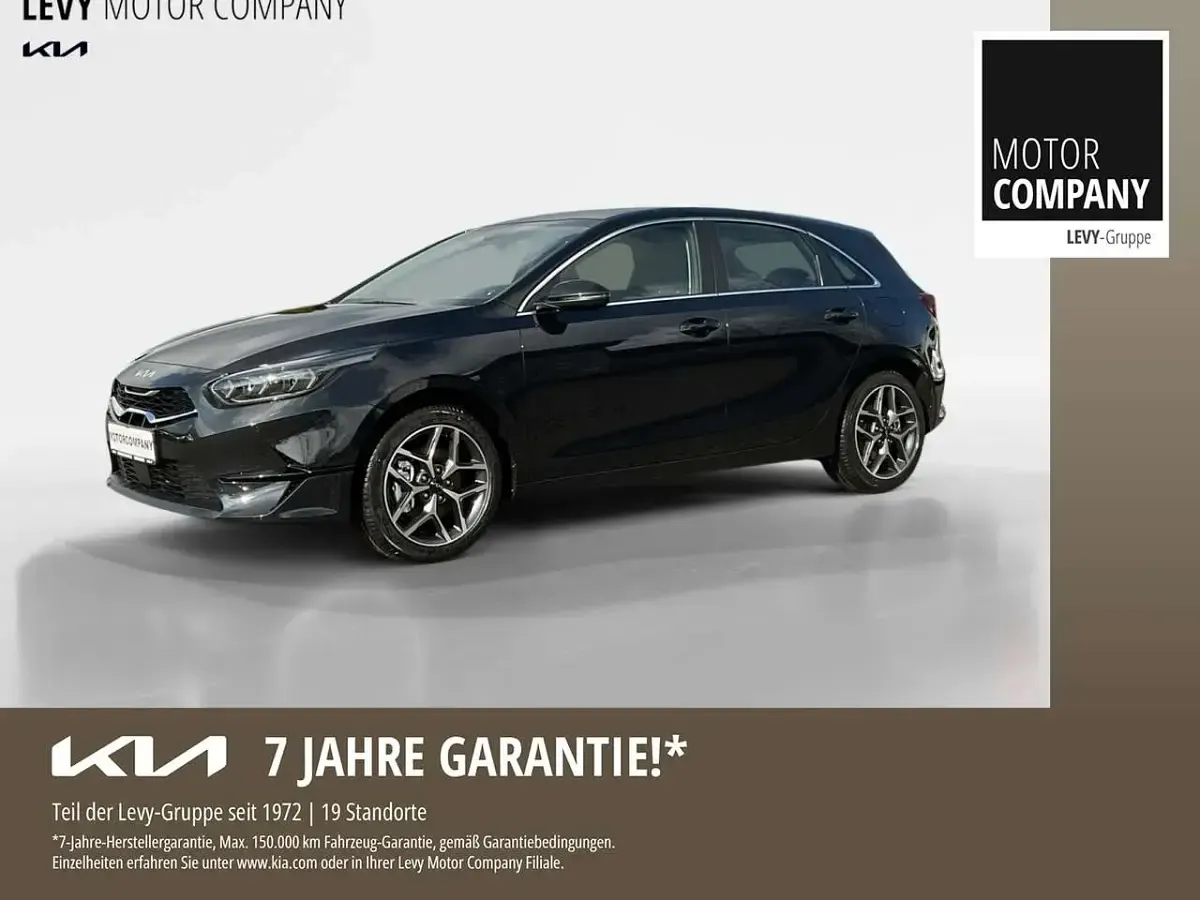 Gebraucht Kia Ceed Spirit 140 PS (102 kW) 2025 Kleinwagen
