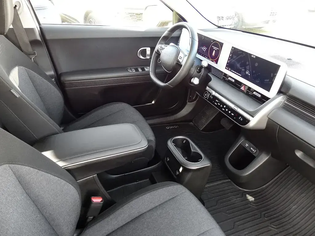 Gebraucht Hyundai Ioniq 5 125 kW (170 PS) 2023 Lucid blue SUV