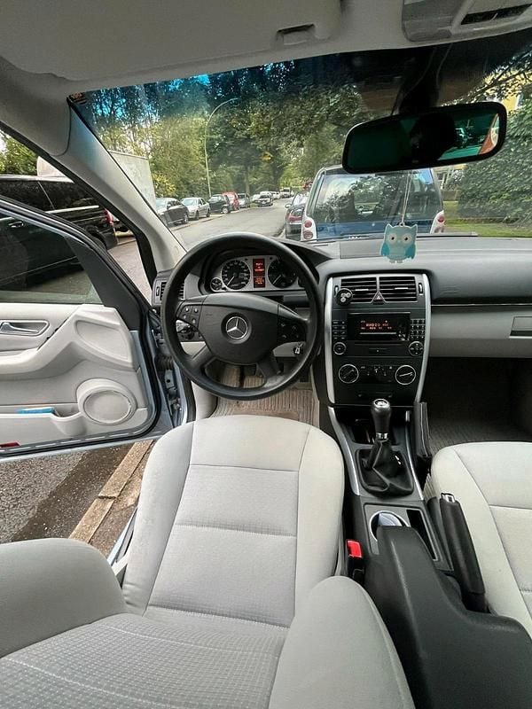 Gebraucht Mercedes B170 116 PS (85 kW) 2006 Blau Van / Kleinbus