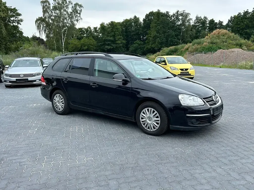 Gebraucht VW Golf V Trendline 105 PS (77 kW) 2008 Schwarz Kombi