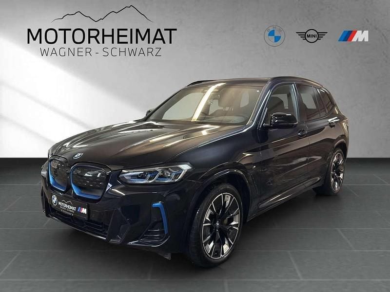 Gebraucht BMW iX3 Impressive 210 kW (286 PS) 2022 M carbonschwarz metallic SUV