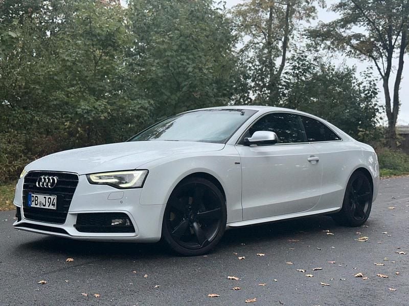 Weiß Gebraucht 2011 Audi A5 S-Line Coupé | 8.500 € (Guter Preis) - Bild 1/4
