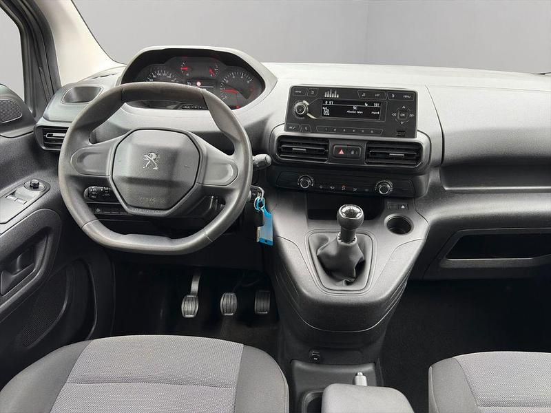 Gebraucht Peugeot Rifter Access 102 PS (75 kW) 2020 Grau Van / Kleinbus