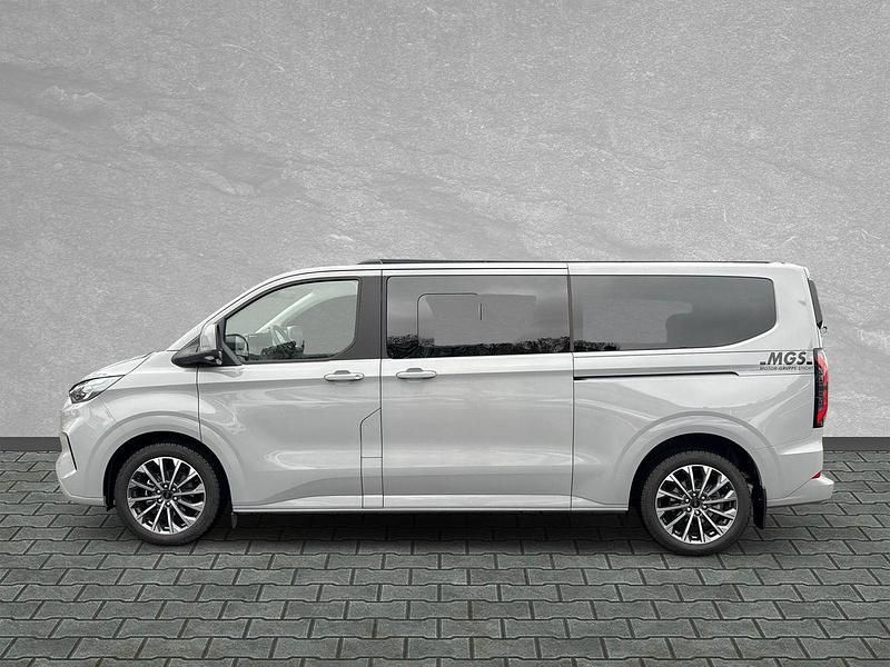 Gebraucht Ford Tourneo Titanium X 170 PS (125 kW) 2025 Grey matter Van / Kleinbus