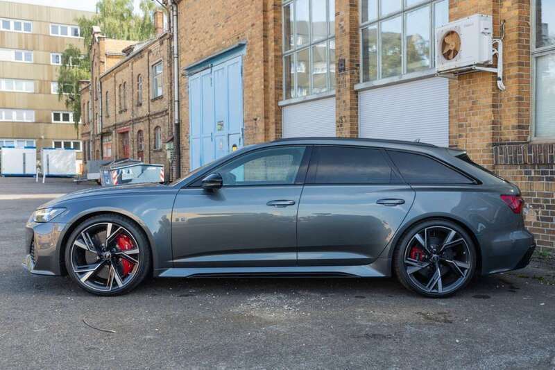 Gebraucht Audi RS6 Performance 630 PS (463 kW) 2023 Daytonagrau Kombi