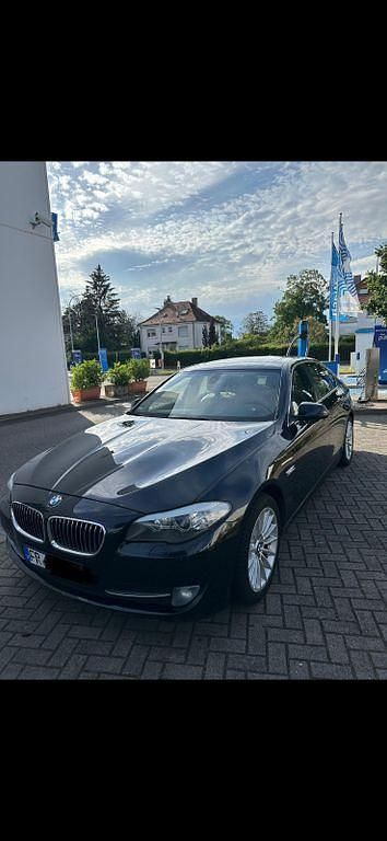 Gebraucht BMW 535 Luxury Line 306 PS (225 kW) 2011 Schwarz Limousine