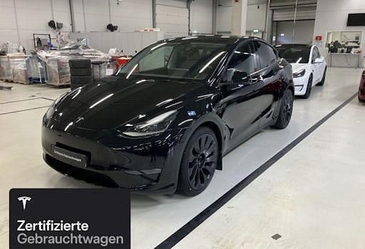 Schwarz Gebraucht 2022 Tesla Model Y Performance SUV | 41.900 € (Etwas zu teuer) - Bild 1/4