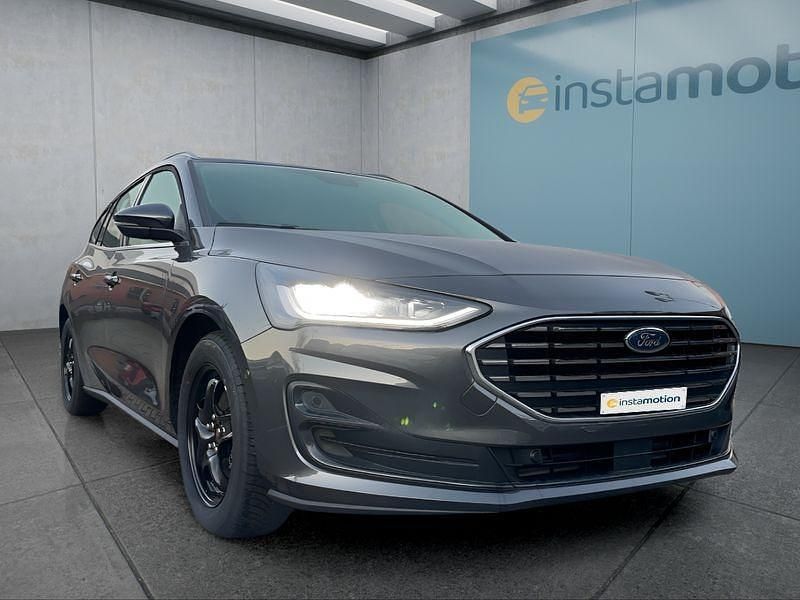 Neu Ford Focus Titanium 155 PS (114 kW) 2025 Grau Kombi