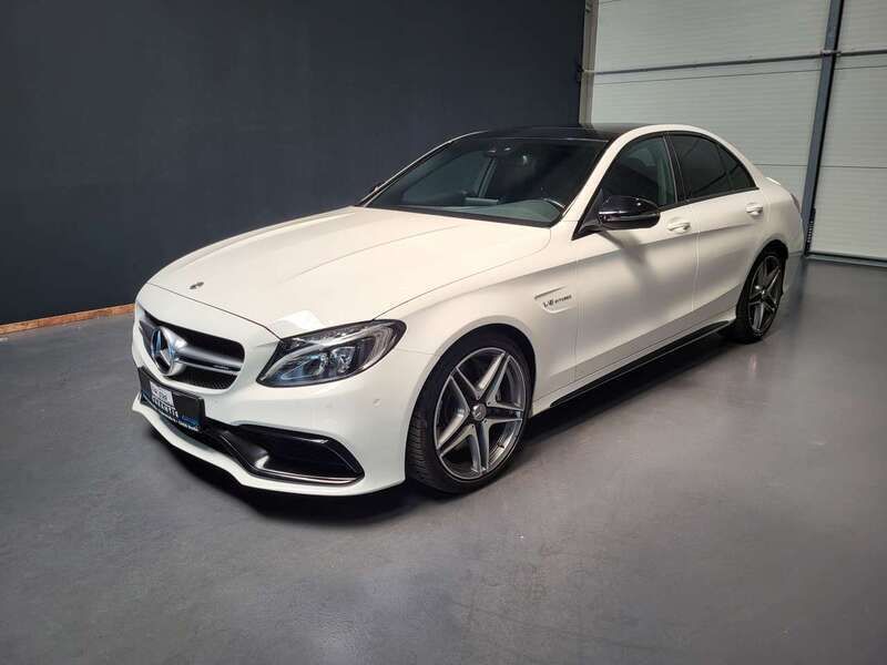 Polarweiss unilack Gebraucht 2017 Mercedes C63 AMG AMG Limousine | 46.950 € (Etwas zu teuer) - Bild 1/4