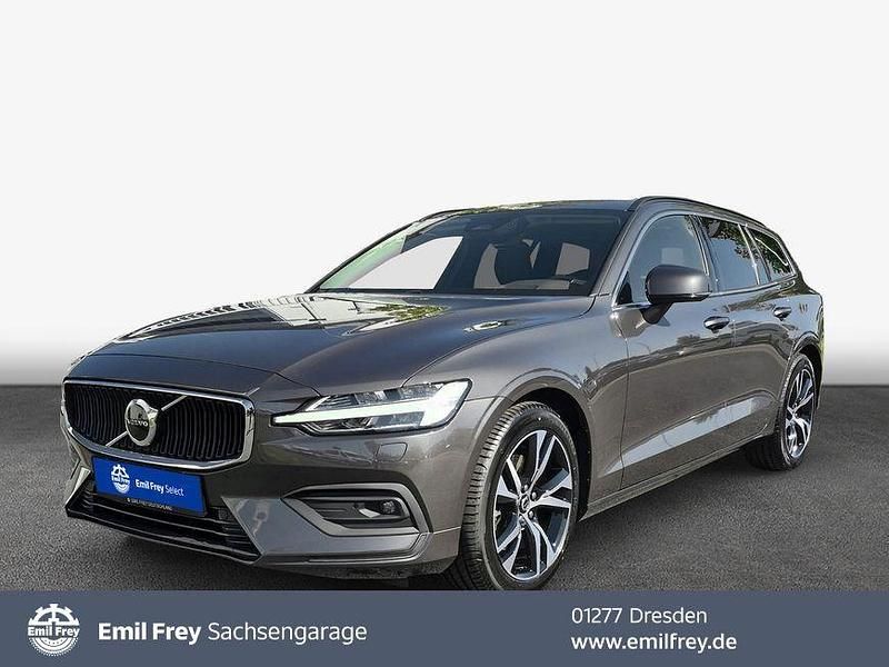 Grau Gebraucht 2024 Volvo V60 Core Kombi | 36.890 € (Guter Preis) - Bild 1/4