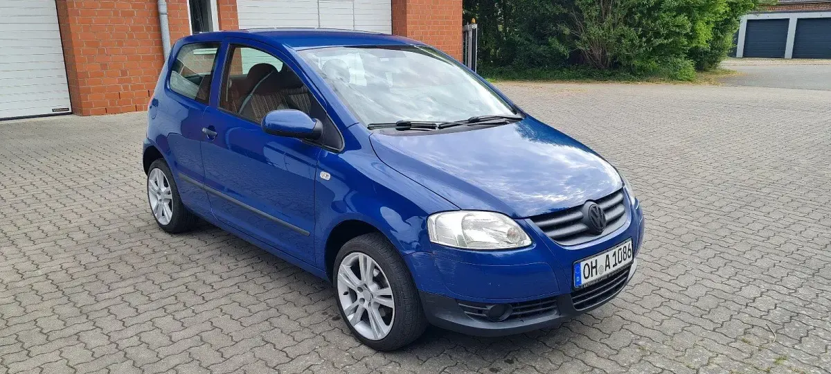Gebraucht VW Fox 55 PS (40 kW) 2005 Blau Kleinwagen
