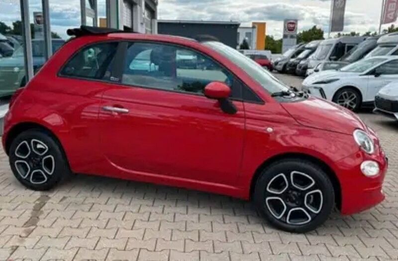 Rot Gebraucht 2023 Fiat 500C Club Cabrio | 12.690 € (Superpreis) - Bild 1/3