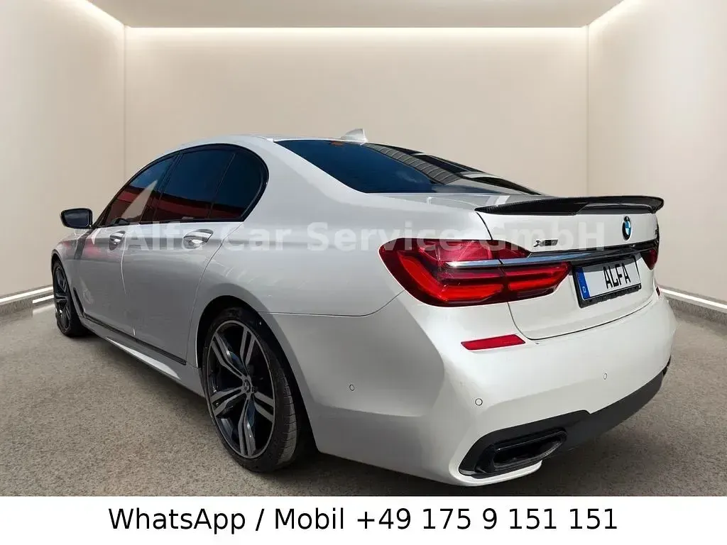 Gebraucht BMW 750 M Sport 449 PS (330 kW) 2018 Weiß Limousine
