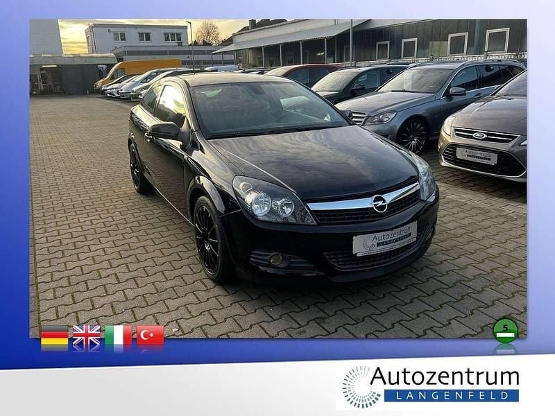 Gebraucht Opel Astra GTC 116 PS (85 kW) 2009 Schwarz (metallic) Limousine