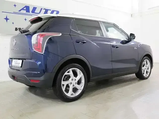 Gebraucht SsangYong Tivoli Quartz 163 PS (119 kW) 2023 Blau SUV