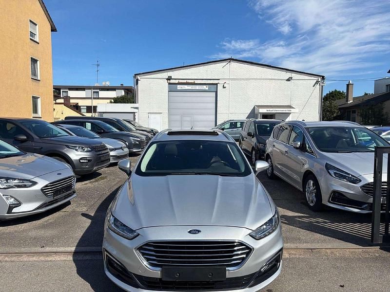 Gebraucht Ford Mondeo Titanium 150 PS (110 kW) 2021 Silber Kombi