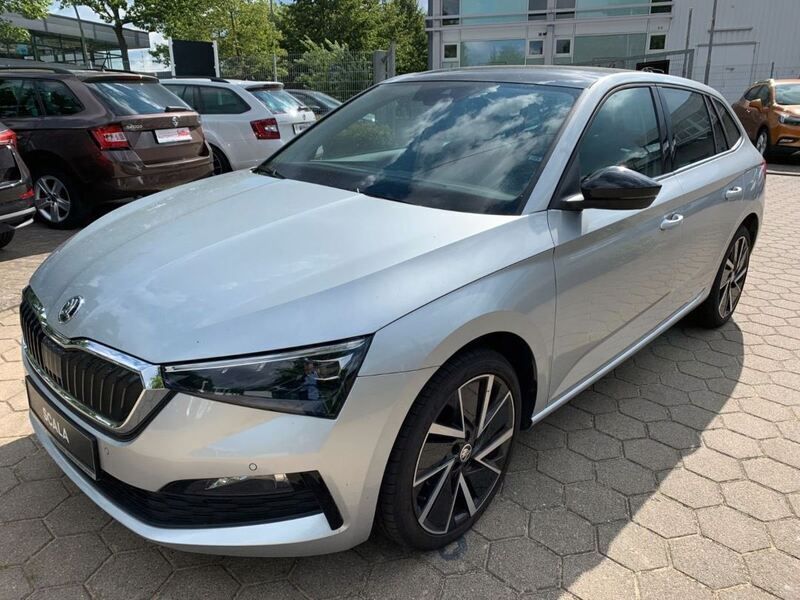 Silber metallic Gebraucht 2019 Skoda Scala Style Kleinwagen | 24.930 € (Teuer) - Bild 1/4