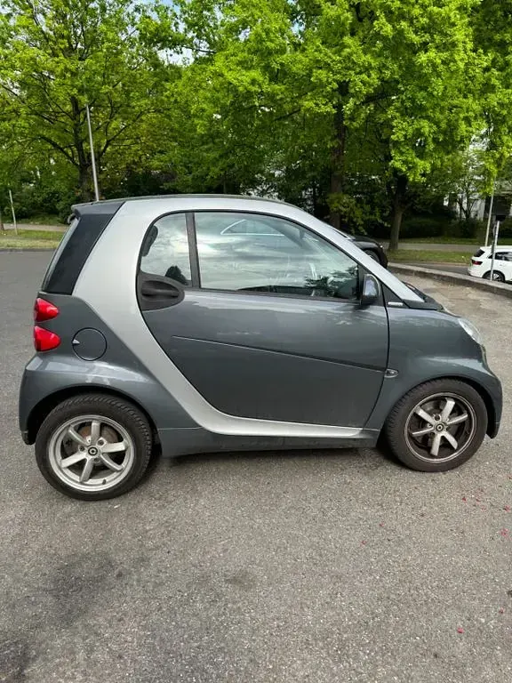 Gebraucht Smart ForTwo Coupé 71 PS (52 kW) 2012 Coupé
