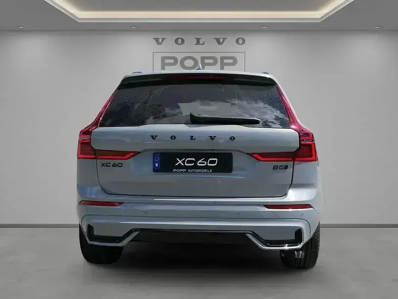 Gebraucht Volvo XC60 Plus 250 PS (183 kW) 2025 Vapour grey SUV