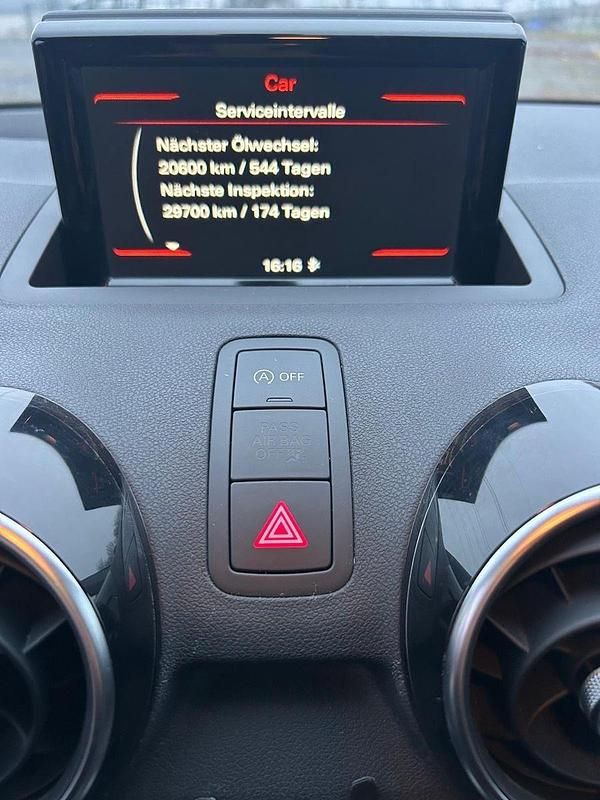 Rot Gebraucht 2017 Audi A1 Sportback S-Line Kleinwagen | 9.200 € (Guter Preis) - Bild 1/4