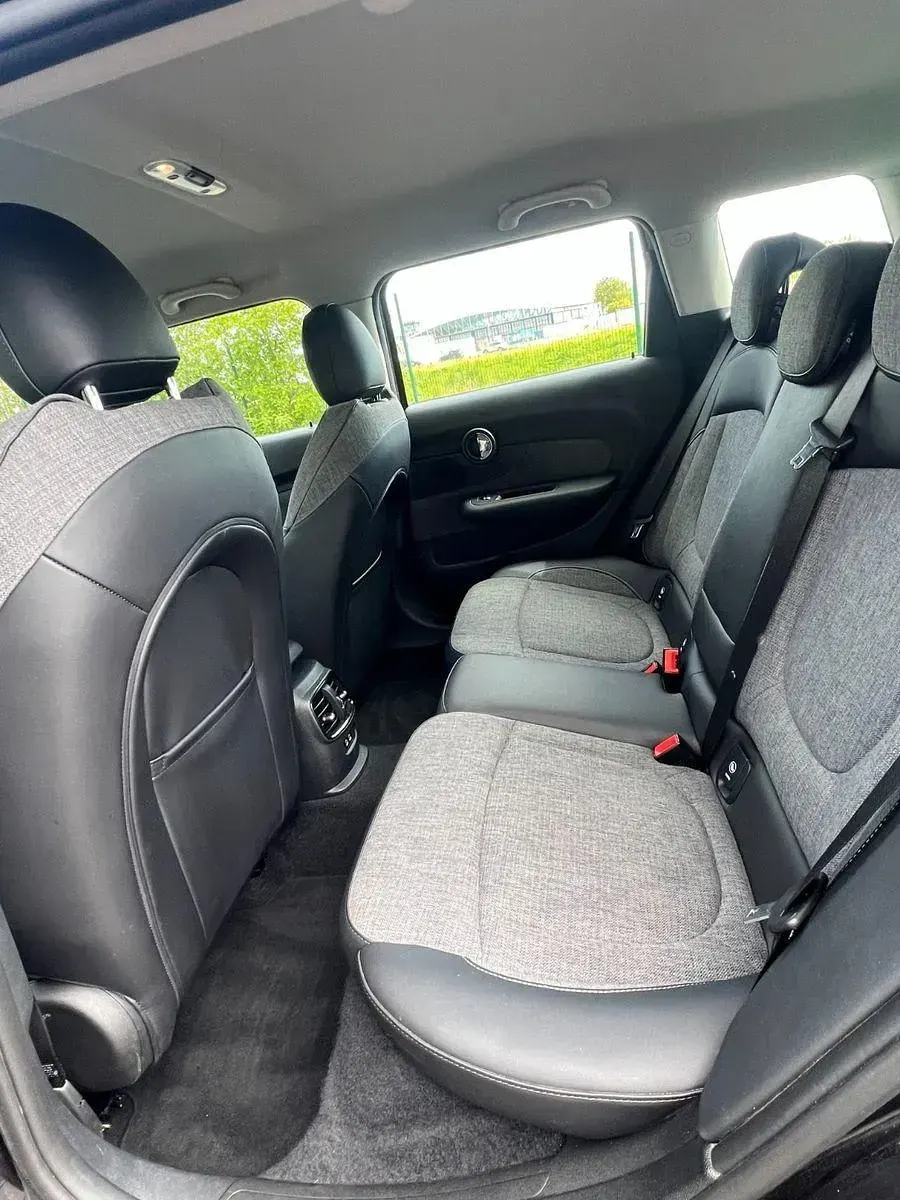 Gebraucht Mini One D 116 PS (85 kW) 2019 Schwarz Kleinwagen