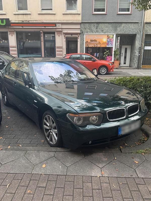 Grün Gebraucht 2003 BMW 730 Limousine | 6.000 € (Fairer Preis) - Bild 1/4