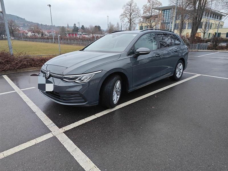 Gebraucht VW Golf VIII Life 116 PS (85 kW) 2021 Grau Kombi