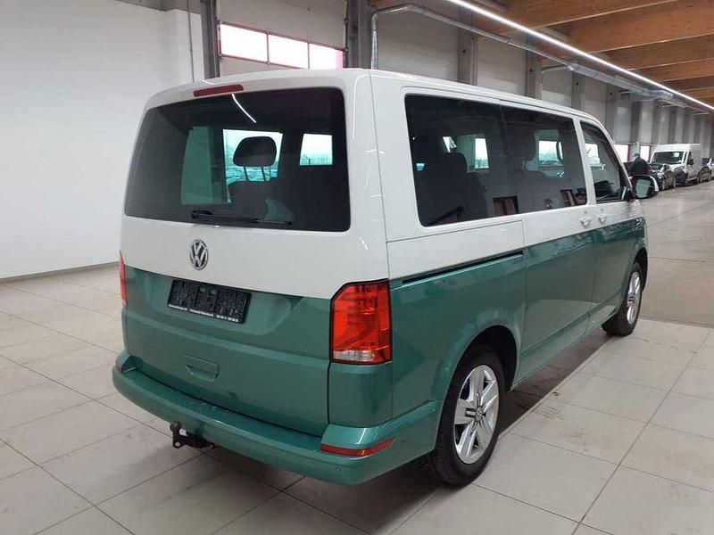 Gebraucht VW Multivan Comfortline 150 PS (110 kW) 2021 Grün Van