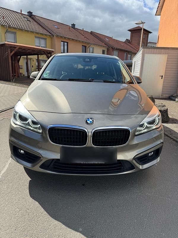 Gebraucht BMW 218 131 PS (96 kW) 2015 Grau Limousine