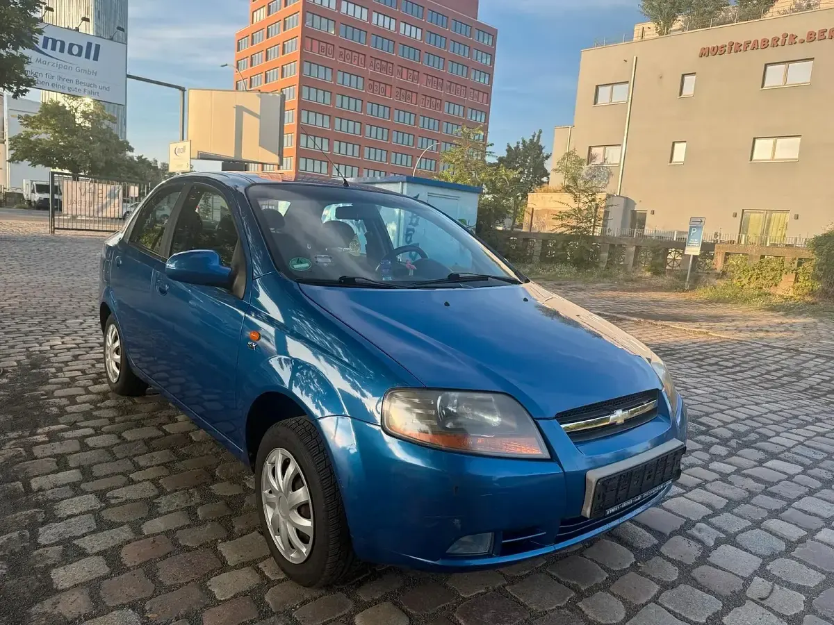 Gebraucht Chevrolet Kalos 90 PS (66 kW) 2005 Blau Limousine