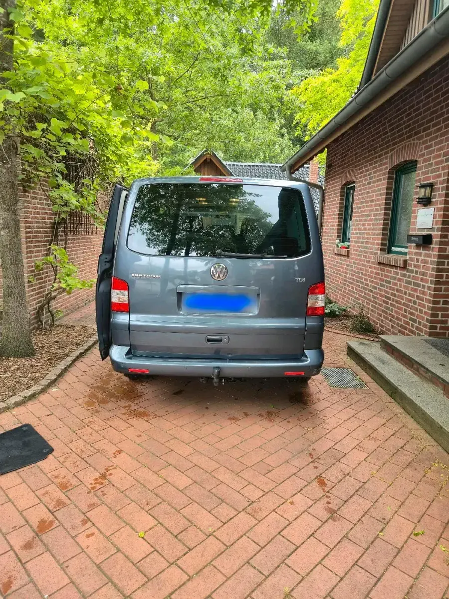 Gebraucht VW Multivan 130 PS (95 kW) 2006 Grau Van / Kleinbus