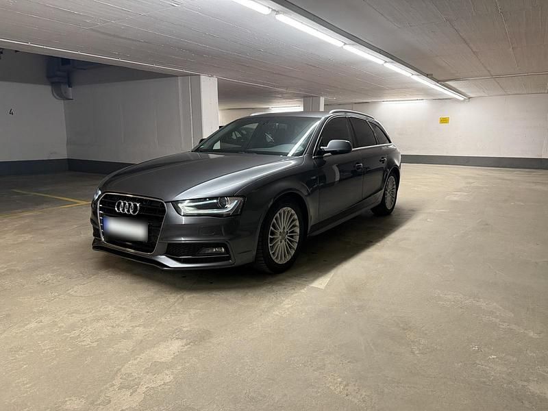 Gebraucht Audi A4 S-Line 225 PS (165 kW) 2015 Grau Kombi